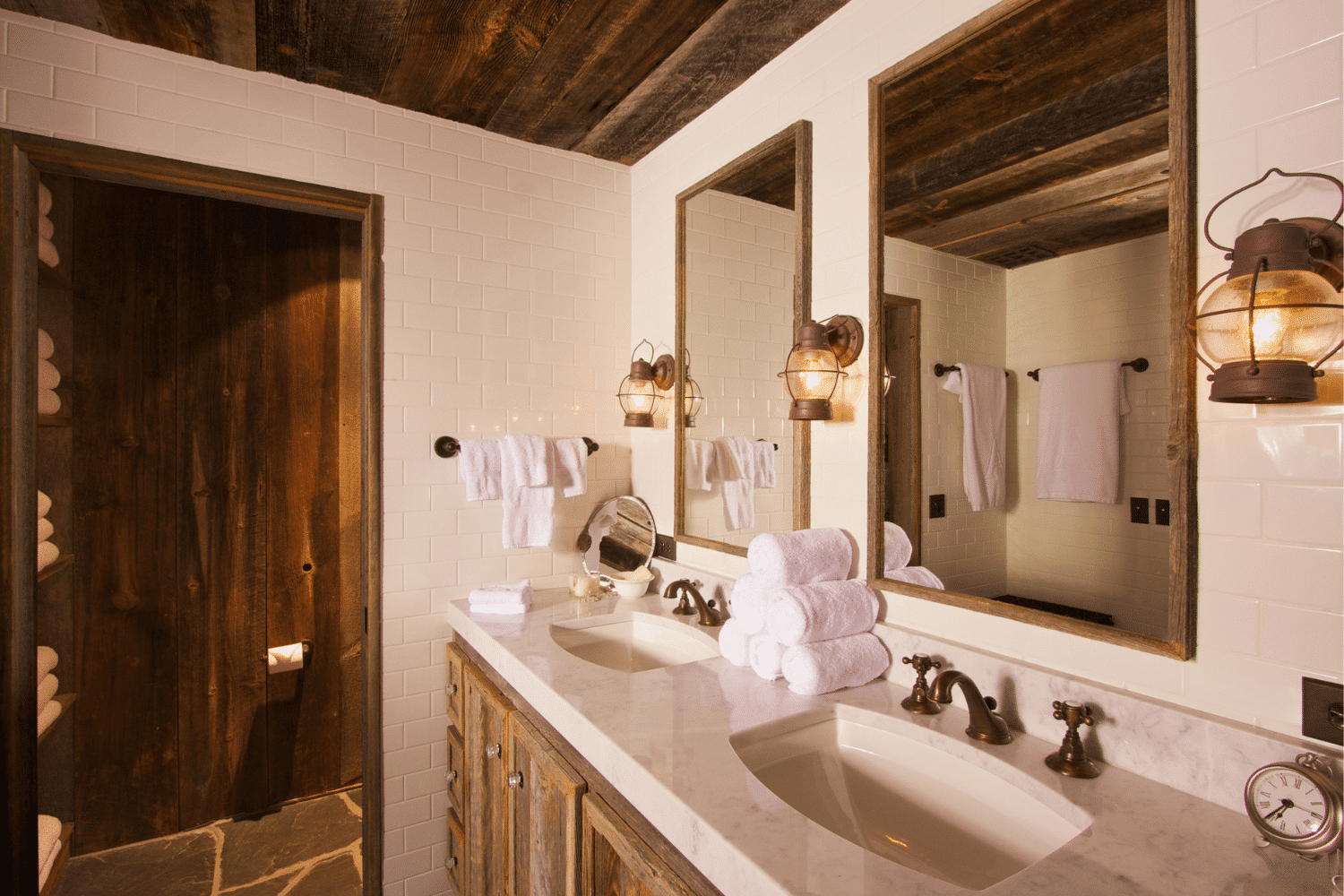 Vidéki stílusú fürdőszoba csempe
