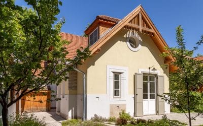 Vidéki báj a fővárosban – Bemutatjuk az Év Háza 2025 közönségdíjas otthonát